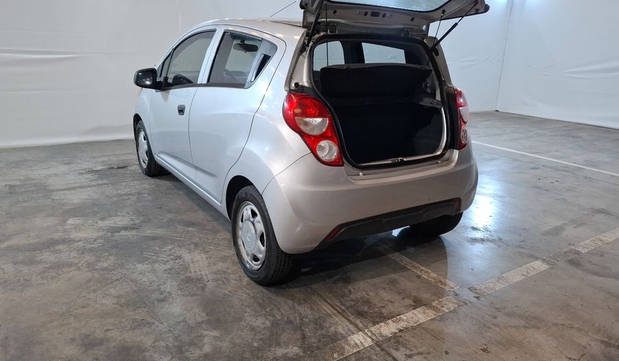 Chevrolet Spark Classic 1.2 LT B MT Hatchback 2017