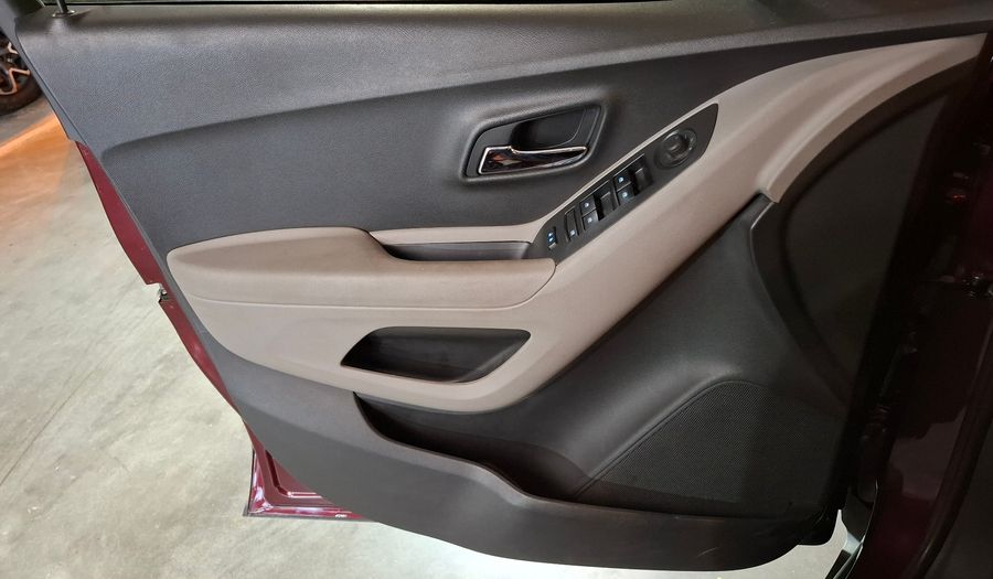 Chevrolet Tracker 1.8 LTZ + AT 4X4 Suv 2016