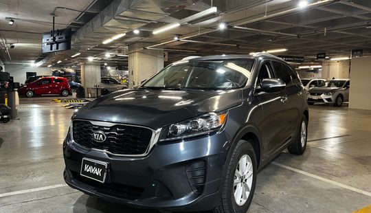 Kia • Sorento