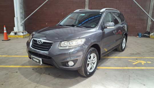 Hyundai • Santa Fe
