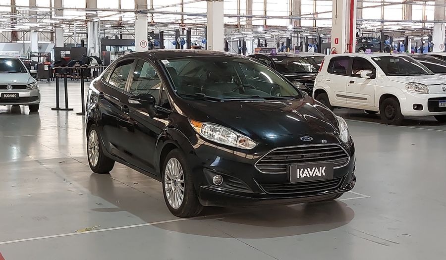Ford Fiesta 1.6 16V TIVCT SEDAN TITANIUM POWERSHIFT Sedan 2015