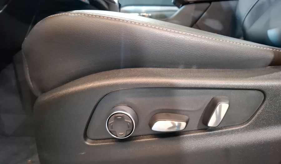 Cadillac Xt4 2.0 PREMIUM LUXURY D AUTO Suv 2025