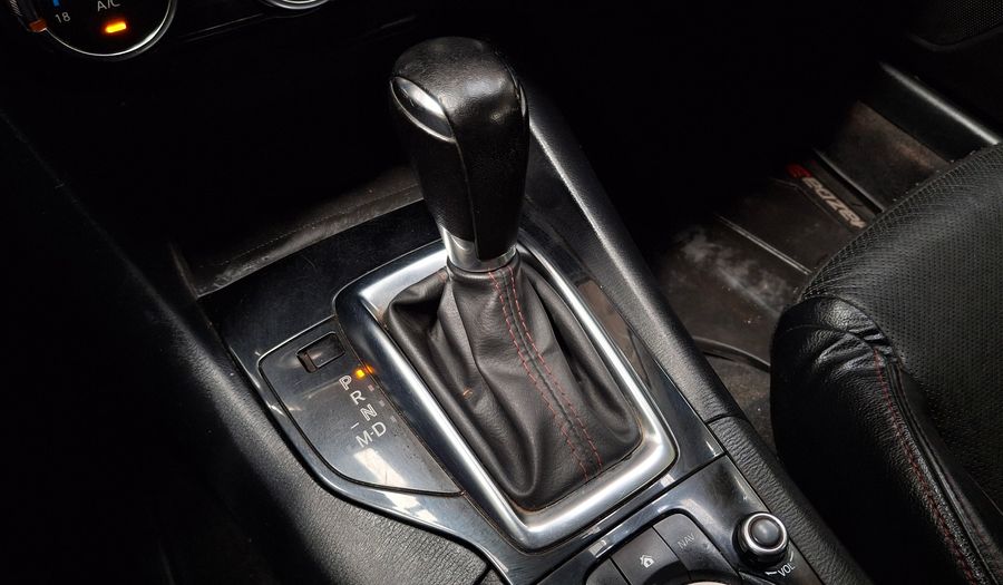 Mazda 3 2.0 SKYACTIV-G GT AUTO Hatchback 2015