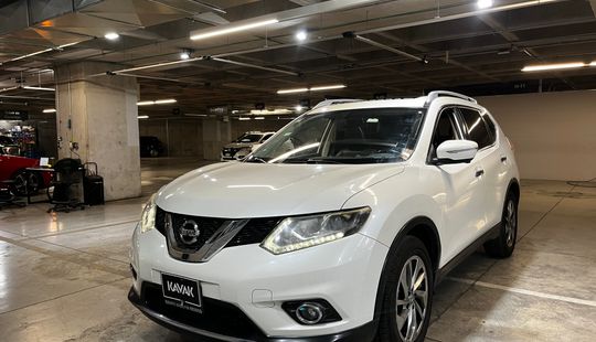 Nissan • X-Trail