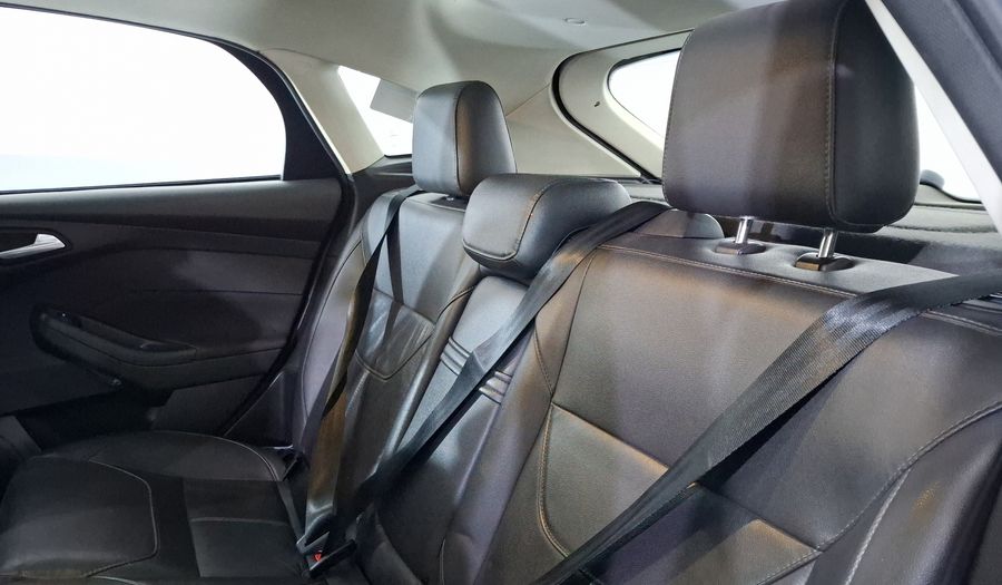 Ford Focus 2.0 SE LUXURY AT Hatchback 2016