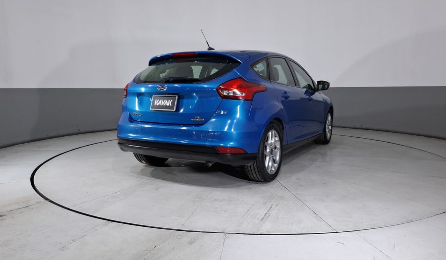 Ford Focus 2.0 SE LUXURY AT Hatchback 2016