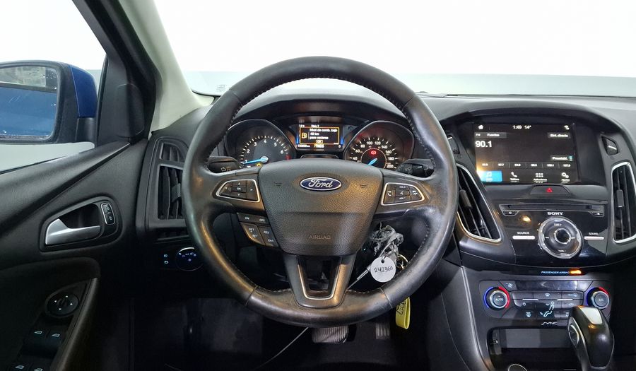 Ford Focus 2.0 SE LUXURY AT Hatchback 2016