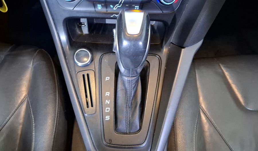 Ford Focus 2.0 SE LUXURY AT Hatchback 2016