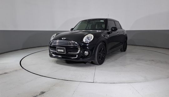 Mini • Cooper