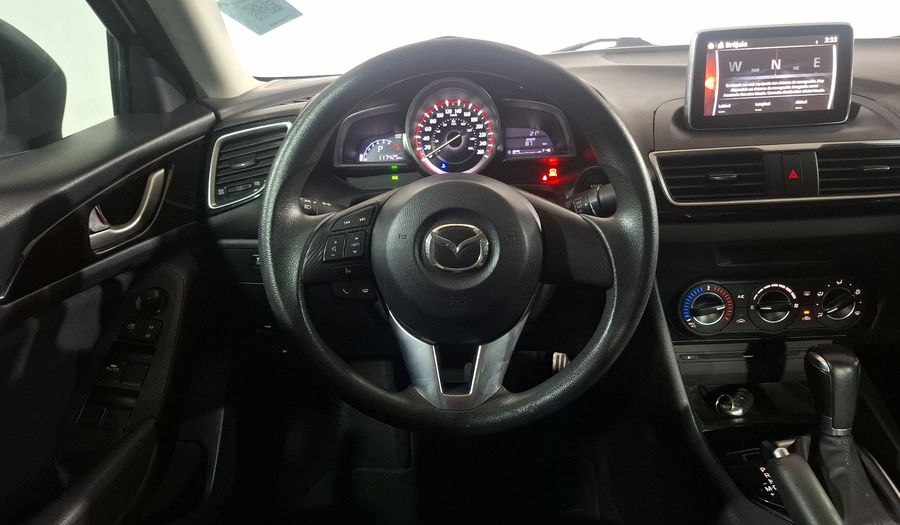 Autos Mazda 3 2.0 SEDAN I TOURING TA Sedan 2015 usados | KAVAK México