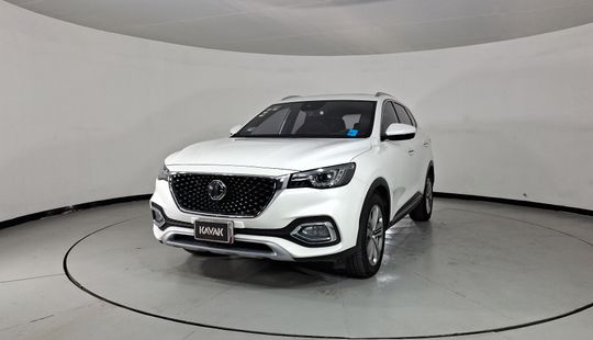 2022 • 26,871 km • Automático