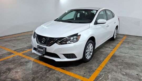 Nissan • Sentra