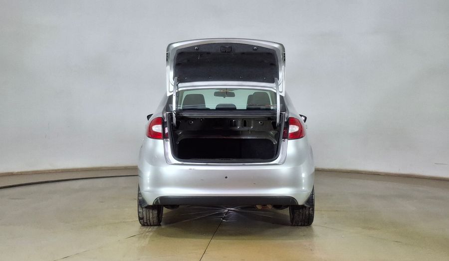 Ford Fiesta 1.6 SE Sedan 2013