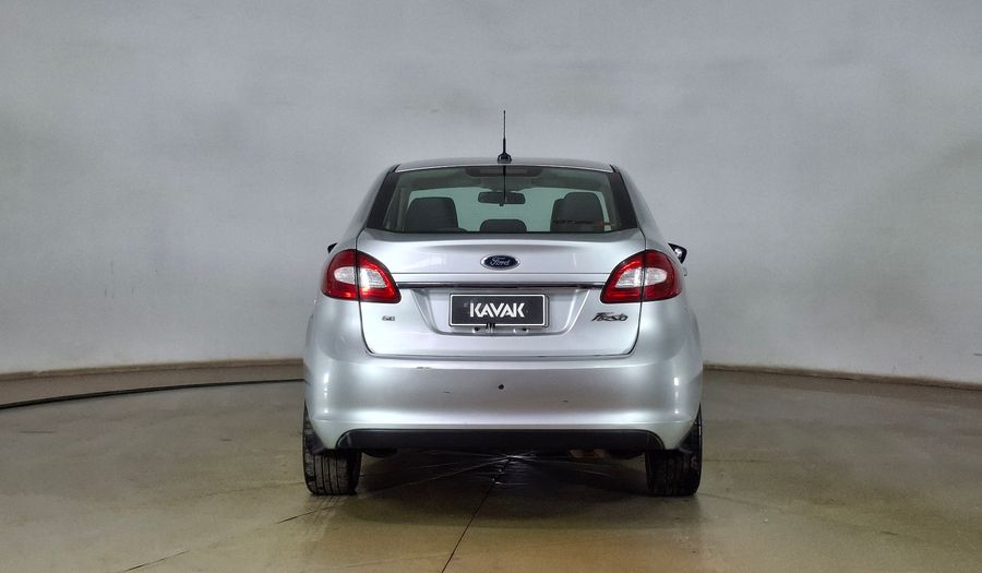 Ford Fiesta 1.6 SE Sedan 2013