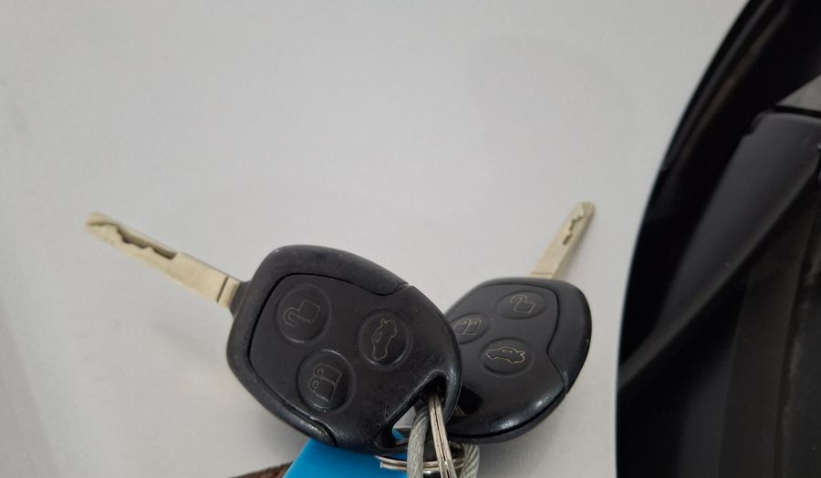 Ford Fiesta 1.6 SE Sedan 2013