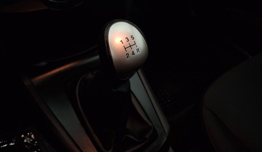 Ford Fiesta 1.6 SE Sedan 2013