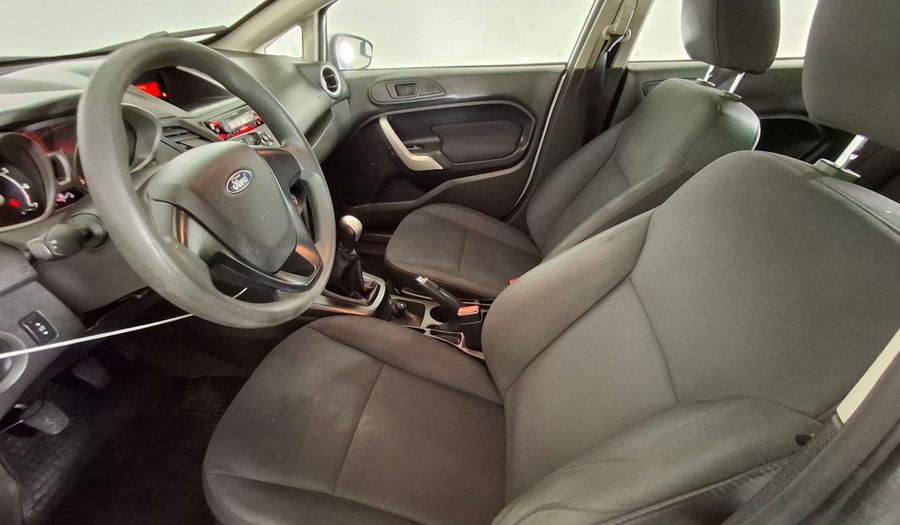 Ford Fiesta 1.6 SE Sedan 2013
