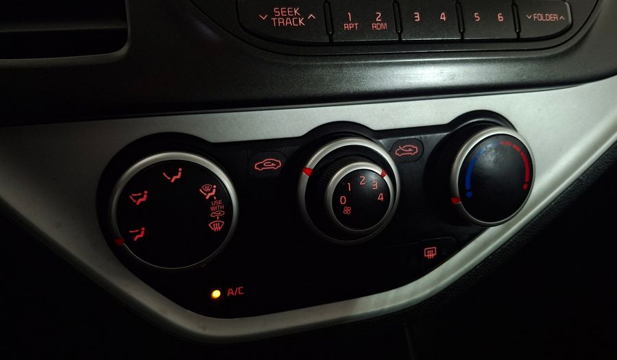 Kia Morning 1.2 EX FULL Hatchback 2017