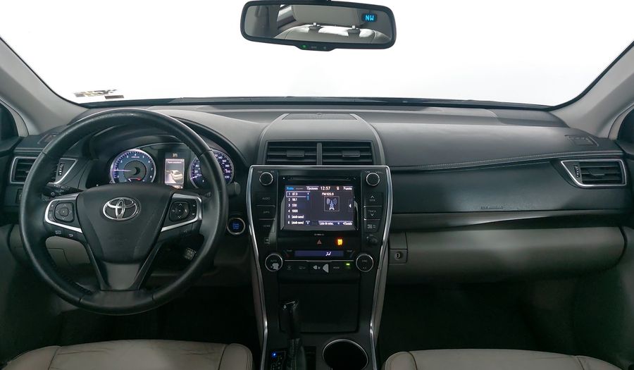 Toyota Camry 3.5 XLE V6 6AT Sedan 2016