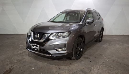 2022 • 41,000 km • Automático