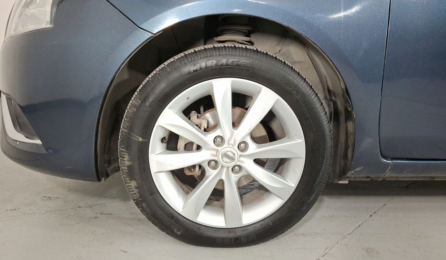 Nissan Versa 1.6 ADVANCE TA AC Sedan 2016