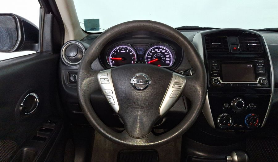 Nissan Versa 1.6 ADVANCE TA AC Sedan 2016