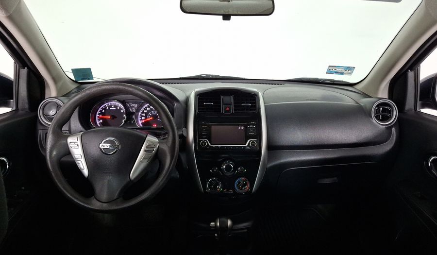 Nissan Versa 1.6 ADVANCE TA AC Sedan 2016