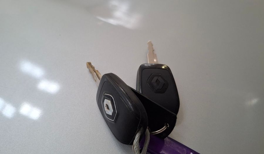 Renault Kwid 1.0 INTENS Hatchback 2022