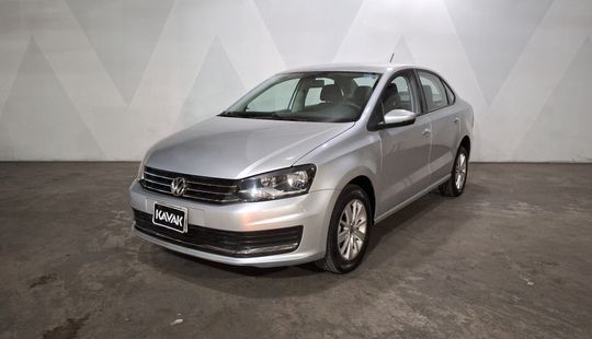 Volkswagen • Vento