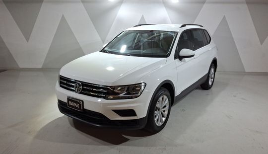 Volkswagen • Tiguan