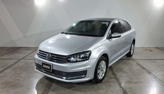 Volkswagen • Vento