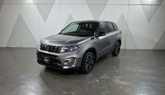 Suzuki • Vitara
