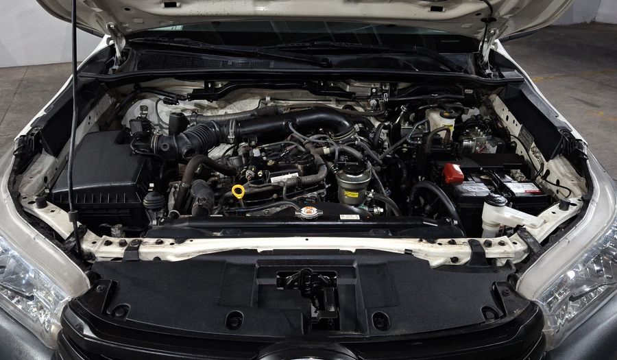 Toyota Hilux 2.7 CHASIS CABINA Pickup 2021