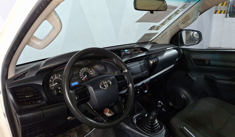 Toyota Hilux 2.7 CHASIS CABINA Pickup 2021