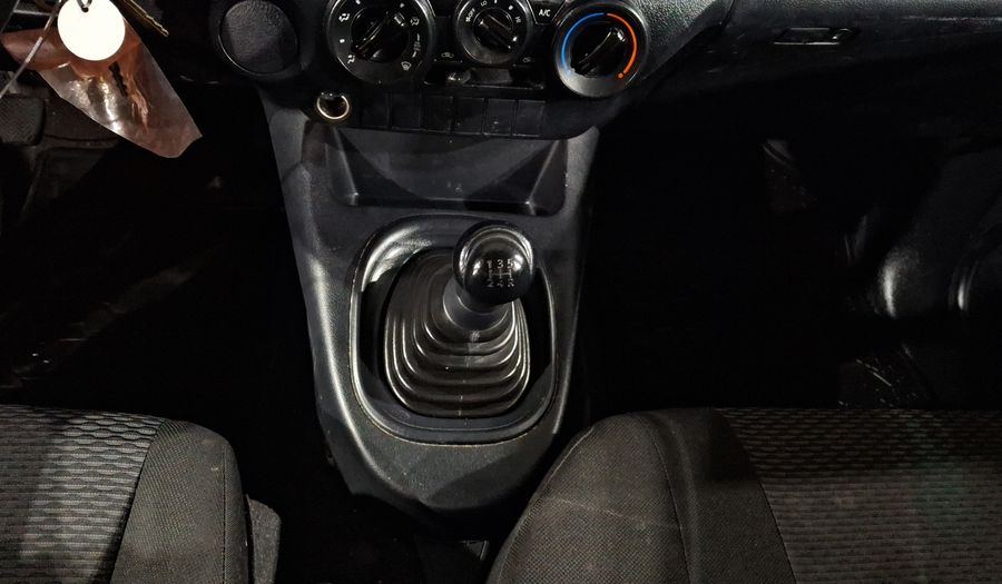 Toyota Hilux 2.7 CHASIS CABINA Pickup 2021