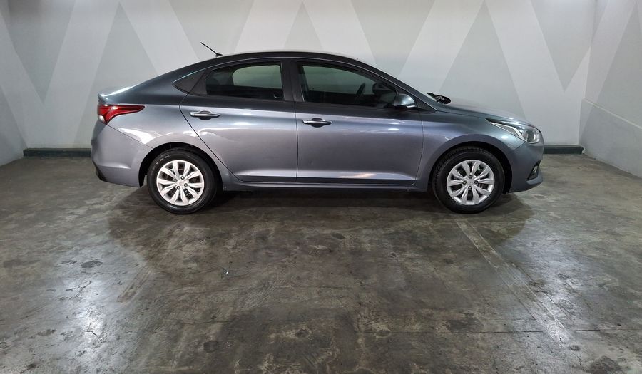 Hyundai Accent 1.6 GL Hatchback 2020
