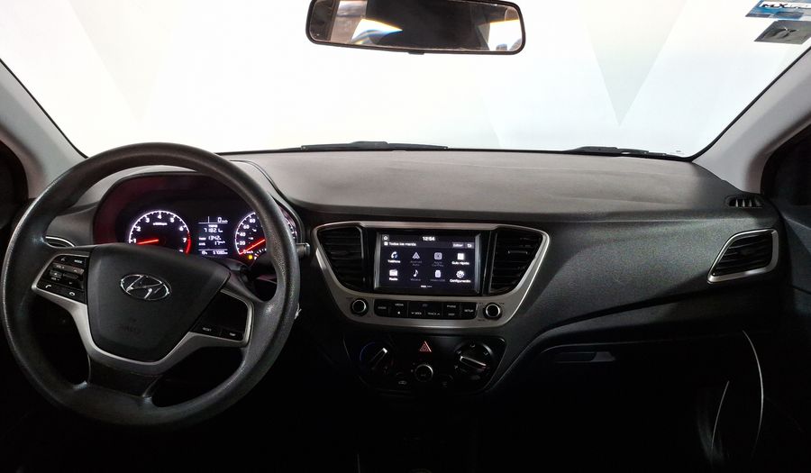 Hyundai Accent 1.6 GL Hatchback 2020