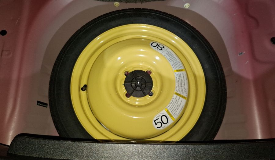 Suzuki Ignis 1.2 GLX Hatchback 2018