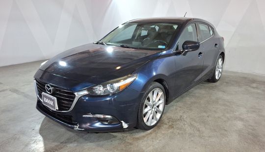 Mazda • Mazda 3
