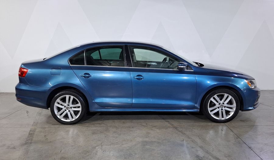 Volkswagen Jetta 2.5 SPORTLINE BOLSA PAQWELT TECHO TIP. Sedan 2015