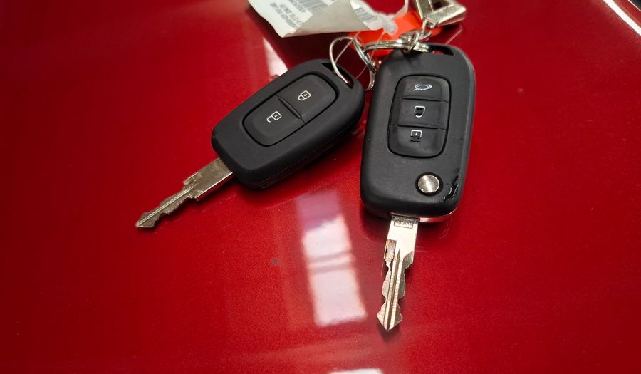 Renault Sandero 1.6 INTENS CVT Hatchback 2023