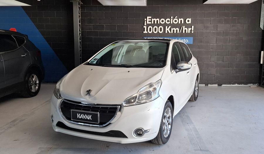 Peugeot 208 1.6 ALLURE TOUCHSCREEN MT Hatchback 2015