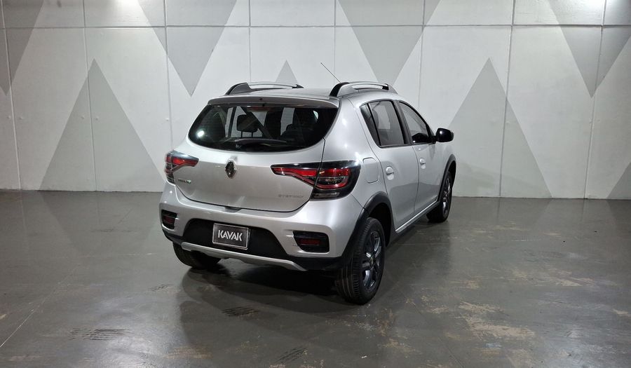 Renault Stepway 1.6 ZEN MT Hatchback 2023