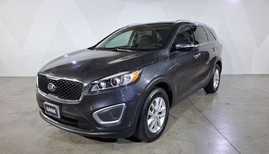 Kia • Sorento