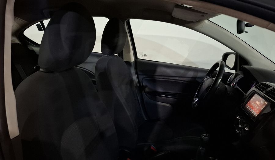 Dodge Attitude 1.2 SXT Sedan 2020