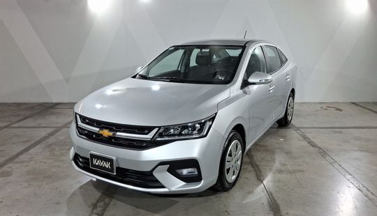 2025 • 1,249 km • Manual