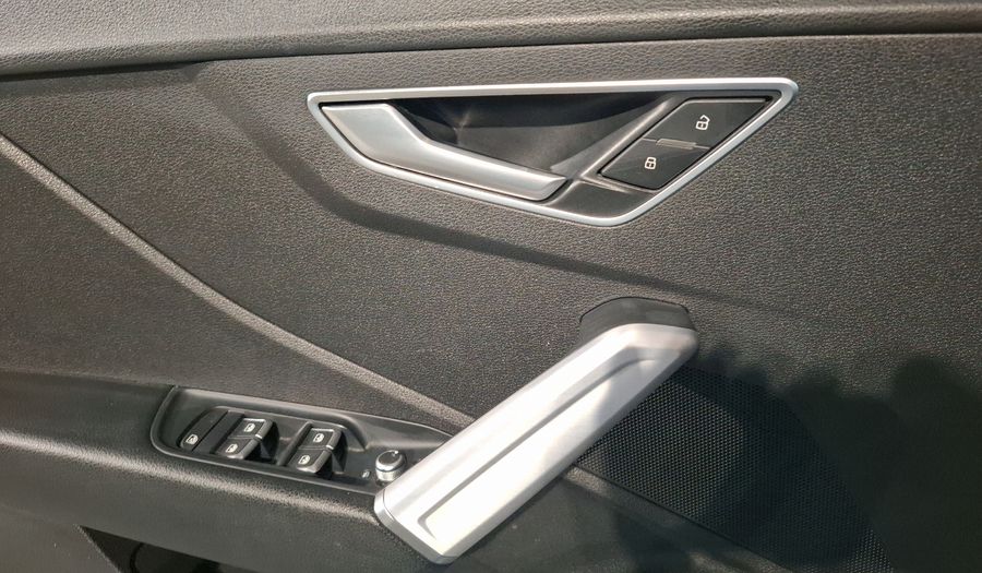 Audi Q2 1.4 35 TFSI SELECT AUTO Suv 2021