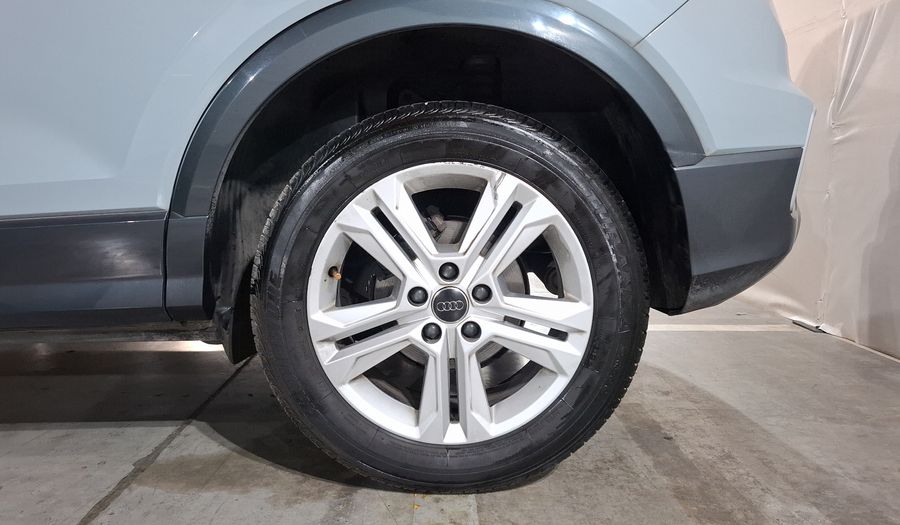 Audi Q2 1.4 35 TFSI SELECT AUTO Suv 2021