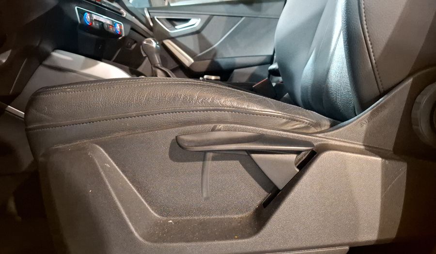 Audi Q2 1.4 35 TFSI SELECT AUTO Suv 2021