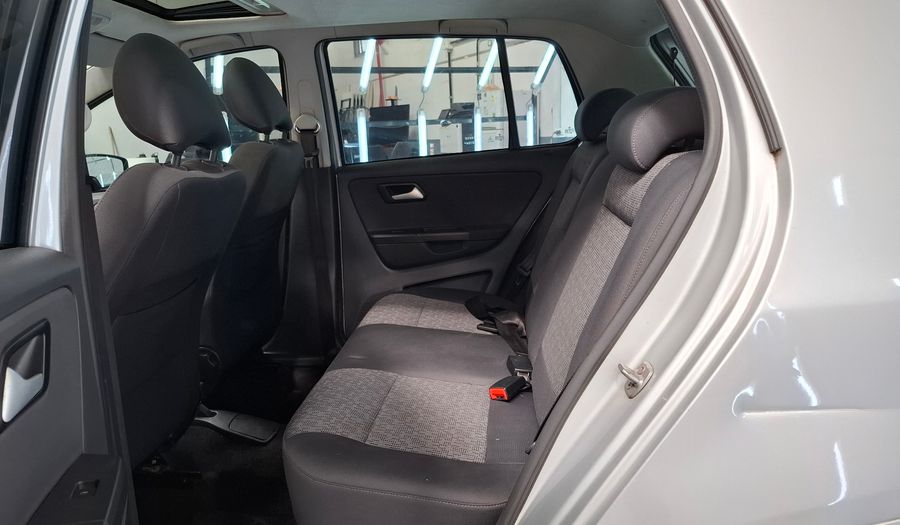 Volkswagen Fox 1.6 HIGHLINE Hatchback 2014